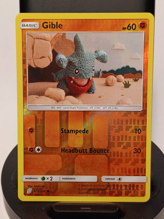 Gible #112/236 SM - Unified Minds