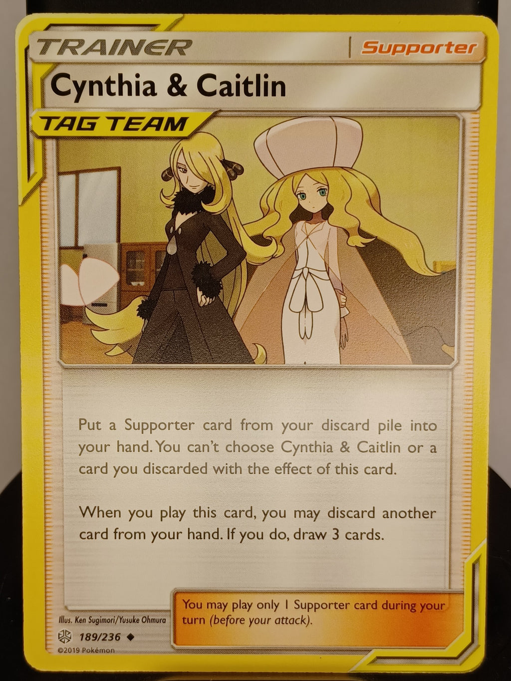 Cynthia & Caitlin #189/236 SM - Cosmic Eclipse