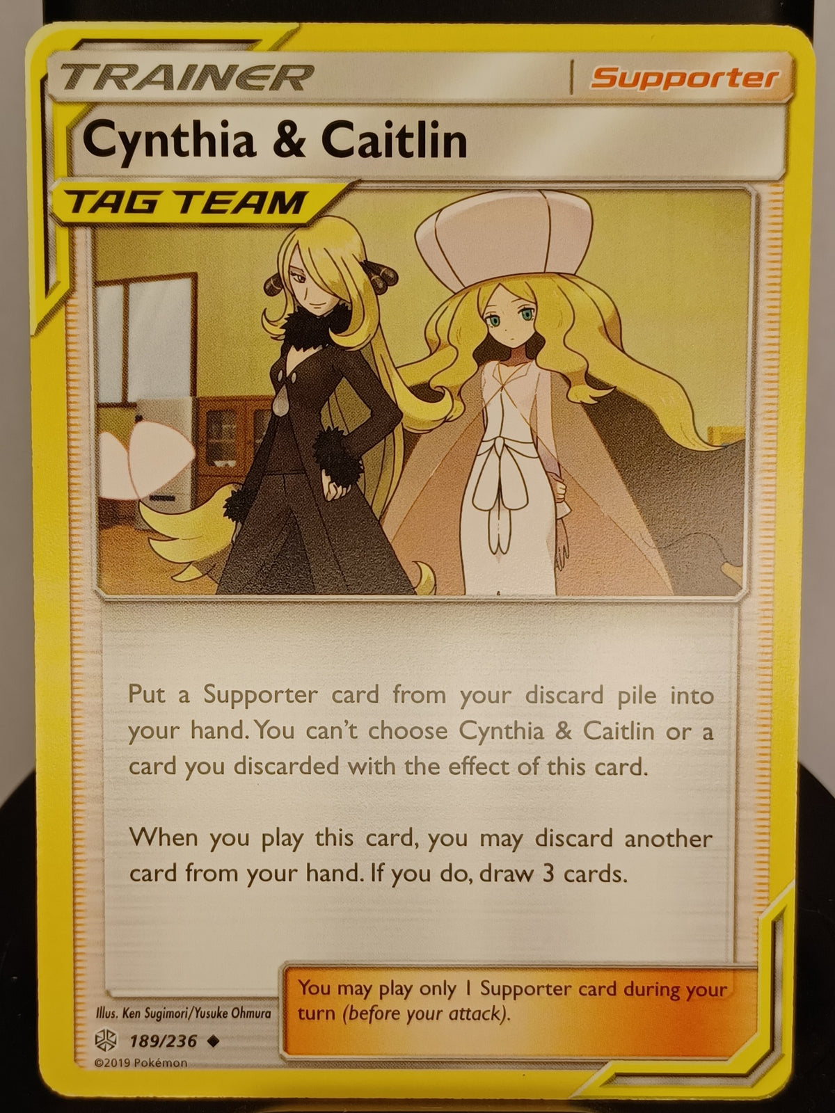Cynthia & Caitlin #189/236 SM - Cosmic Eclipse