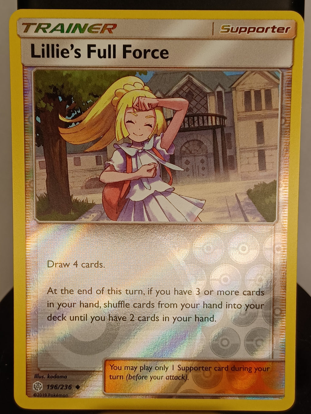 Lillie's Full Force #196/236 SM - Cosmic Eclipse