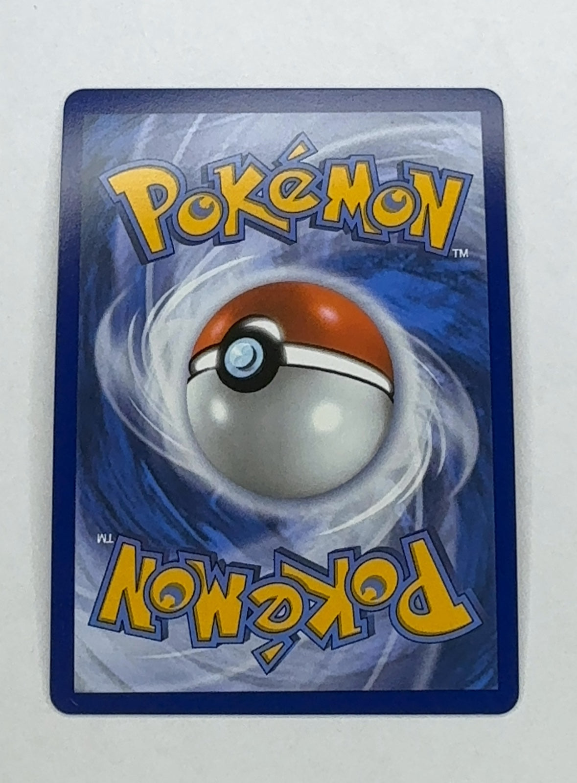 Mienfoo (Master Ball Pattern) (Back) | Near Mint / English / Holofoil